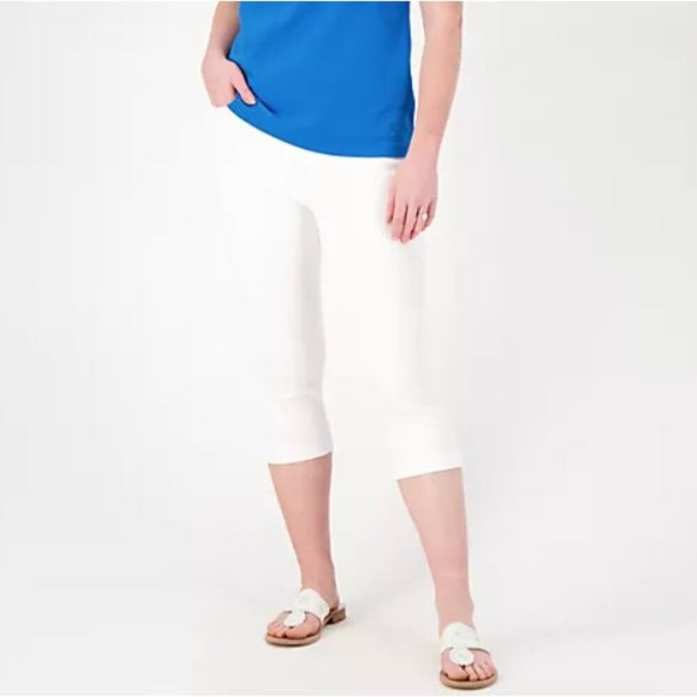 Isaac Mizrahi Live! Regular Knit Denim Pull on Capri Jeans-White-Reg 14